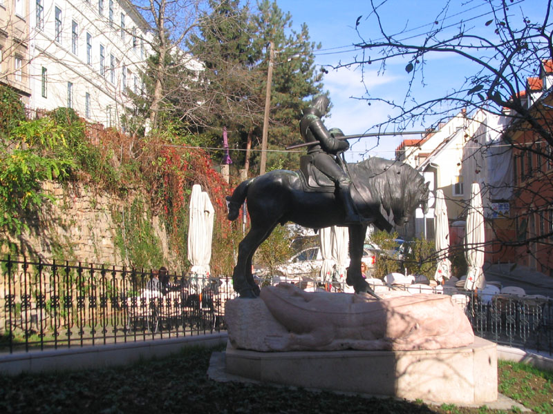 220